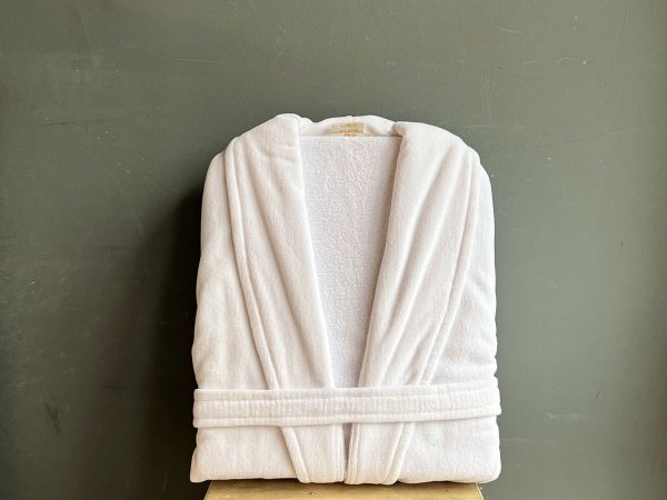 حوله پوشیدنی لایکو سفید ساده مخمل لوکس- لایکو