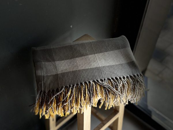 پتو مسافرتی لایکو طوسی راه راه - laico travelling blanket