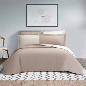 تکه کرم تیره و روشن